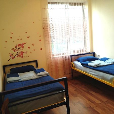 Shat Lav Hostel Jerevan Eksteriør billede