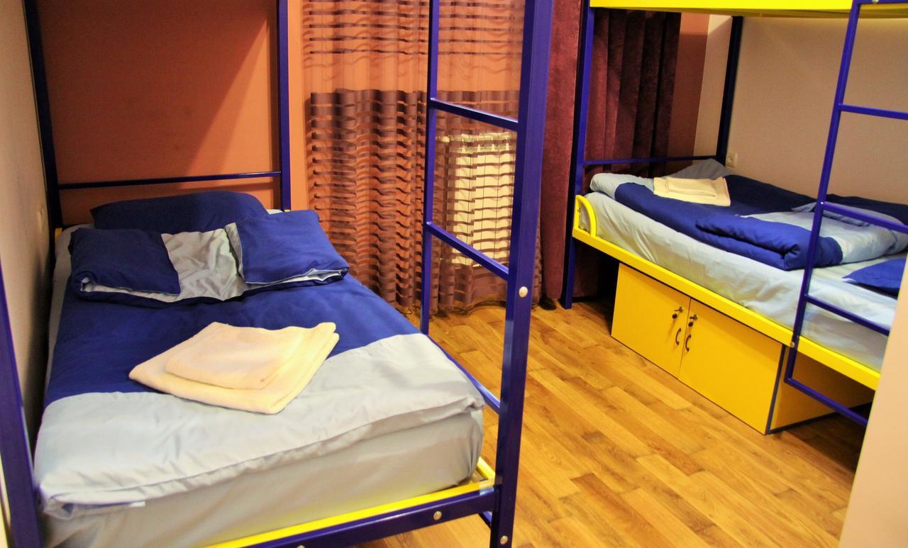 Shat Lav Hostel Jerevan Eksteriør billede
