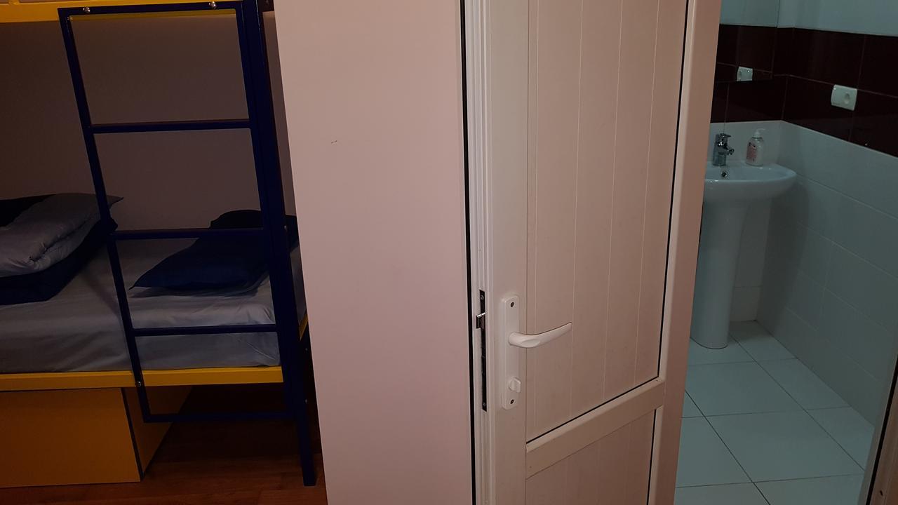 Shat Lav Hostel Jerevan Eksteriør billede
