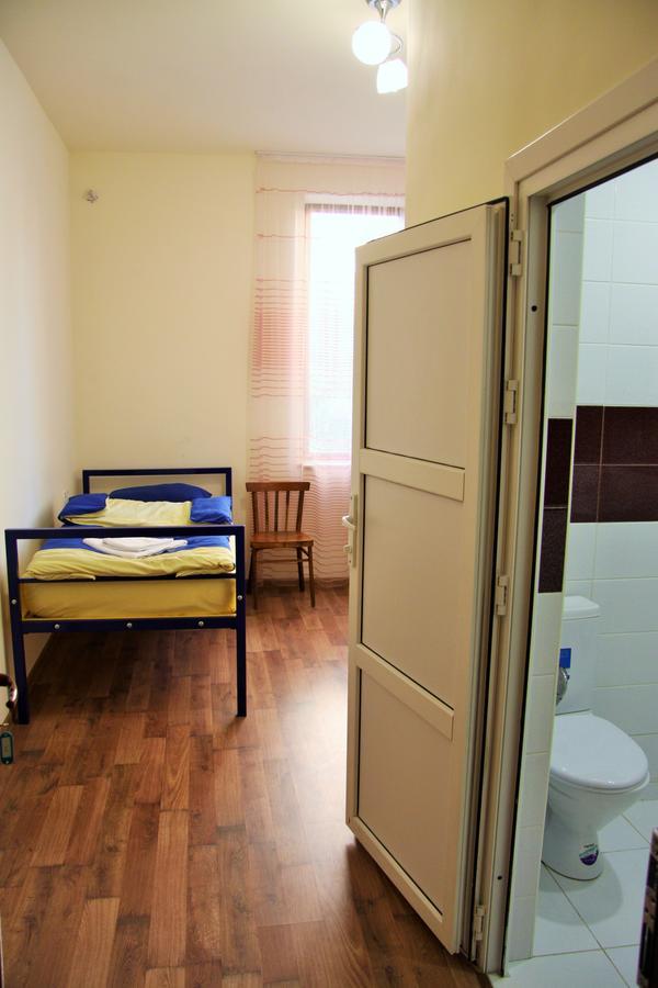 Shat Lav Hostel Jerevan Eksteriør billede