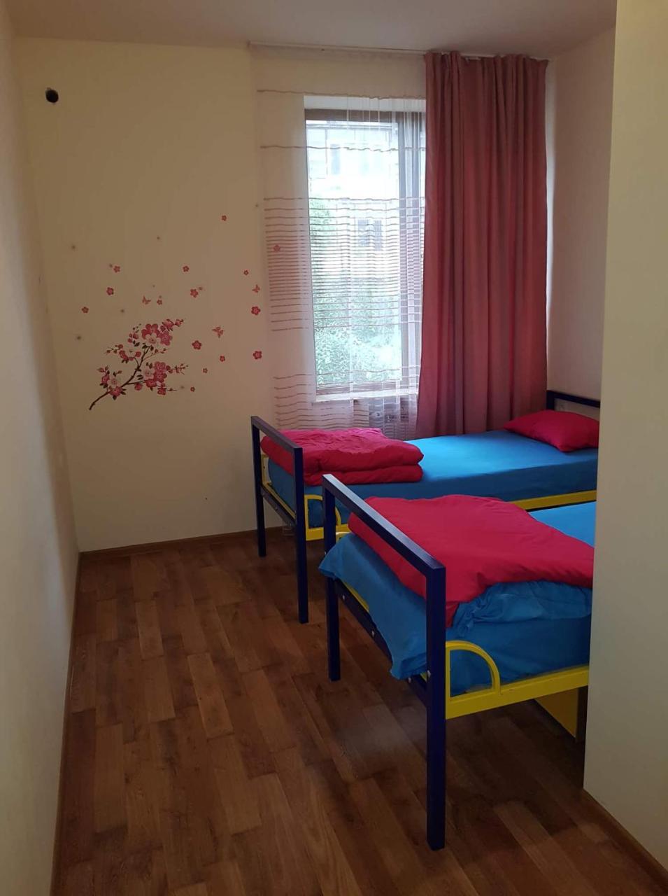 Shat Lav Hostel Jerevan Eksteriør billede